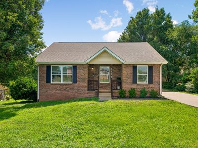 1303 Chucker Dr
