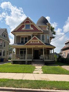 535 Algoma Blvd