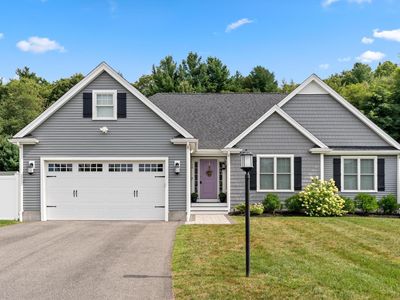 16 Wedge Dr