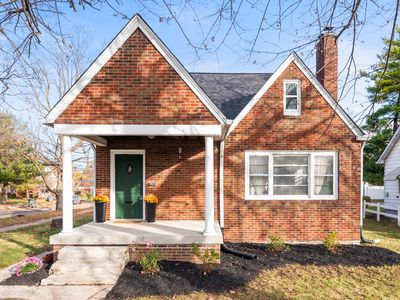 6640 E Washington St