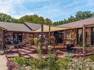 1504 Carey Dr