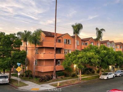 2507 E 15th St Unit 109