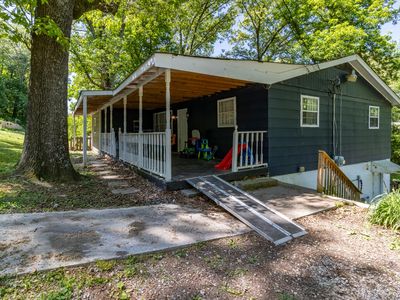 Property at 435 Montclair Dr, Rossville, GA