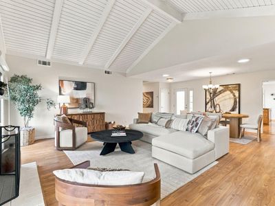 6255 Blauer Ct