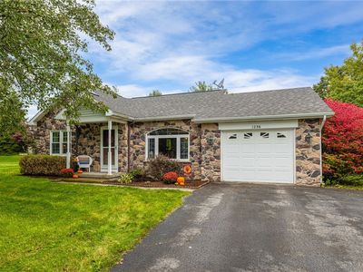 1236 Glen Carlyn Dr