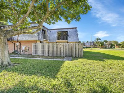 128 Lake Arbor Drive