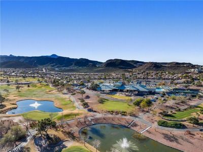 2118 Desert Woods Dr