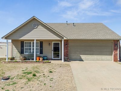 11214 N 118th East Ave