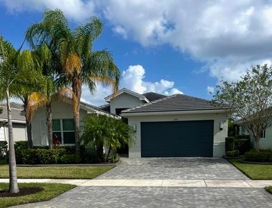 10876 SW Sunray Street