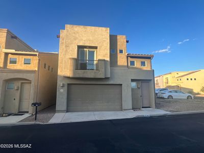 241 E Imperial Ct
