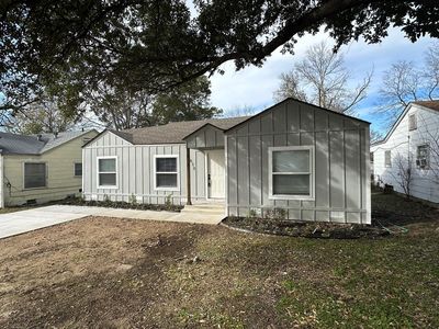 1610 Cherry Ave