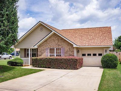 204 Deerfield Cir