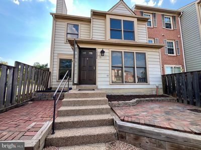 10448 Rapidan Ln
