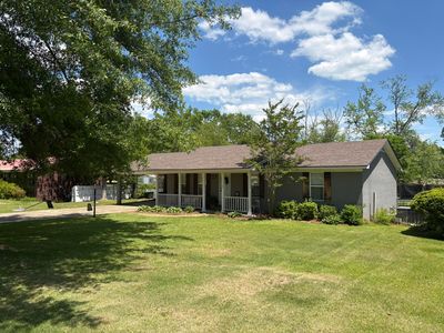 120 Michael St