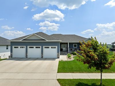 48 Valley Bluffs Ct