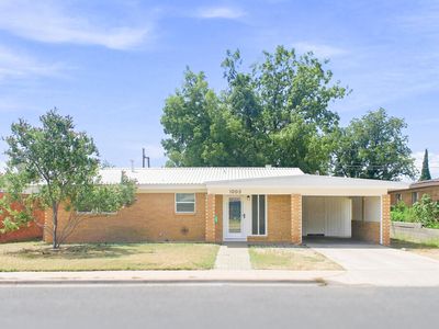 1003 NW 12th St