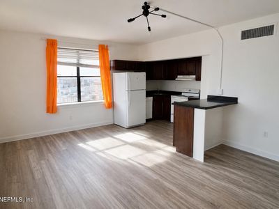 311 W ASHLEY Street #1102