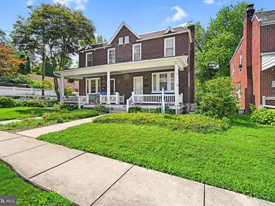 1176 Maple Ave