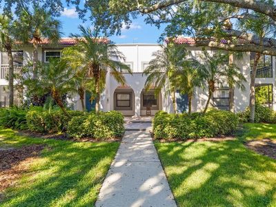 484 SANTA CRUZ PLACE NE #E