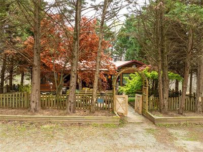 1013 Mission Hill Rd