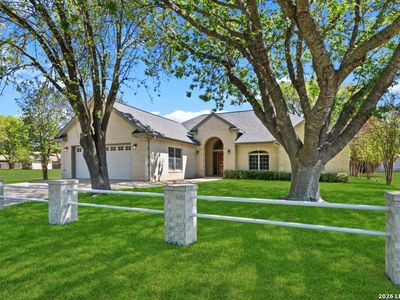 2592 Edgegrove