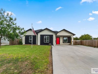 Property at 1161 N McCullough St, San Benito, TX