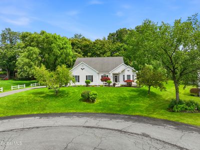 6 Sawyer Place