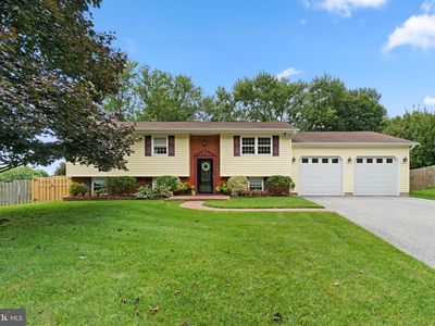 Property at 5902 Lawrence Dr, Sykesville, MD