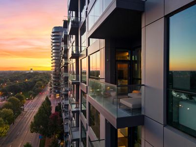 250 Spring St Unit 814