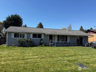 2735 Xenia Street