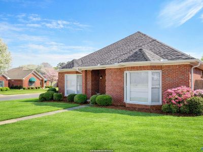 2219 Yorkshire SE