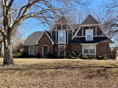 3617 NW Blue Jacket Dr