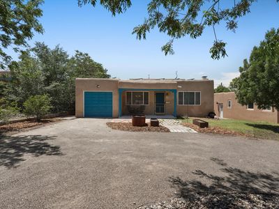 813 Girard Blvd SE