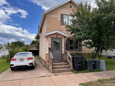 357 S 1st St