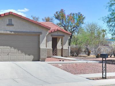 9479 E Topout Peak Pl