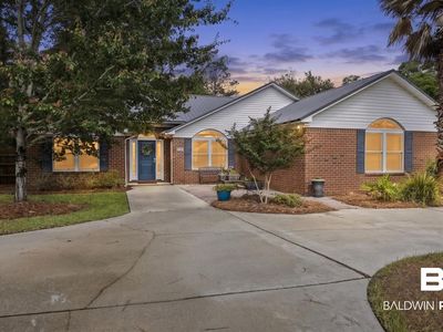 1313 W Fairway Dr