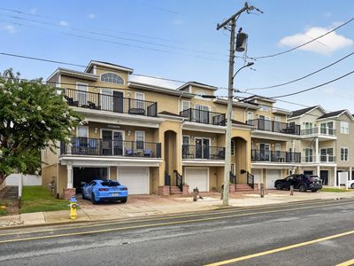 117 E Maple Ave #101