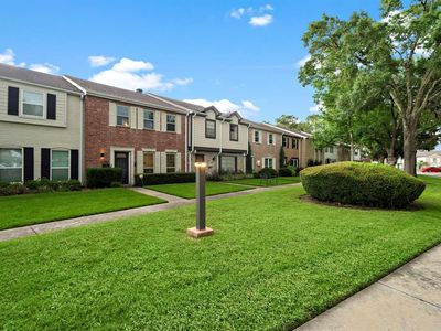 1344 Country Place Dr