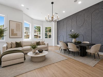 892 Summit Ave Floor 3