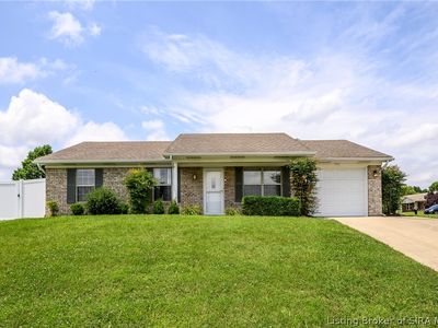 901 Sandstone Drive