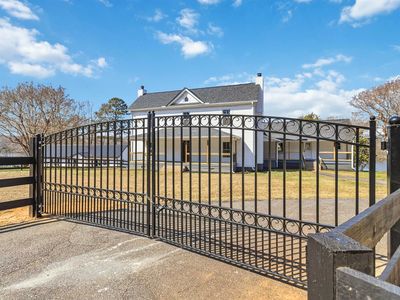 410 Berry Shoals Rd