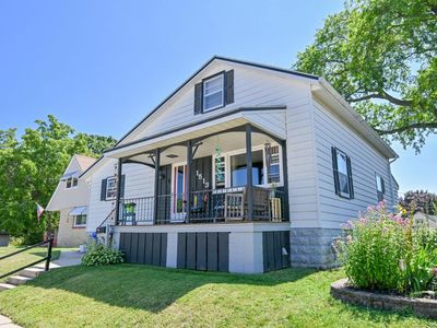 1513 Cherry STREET