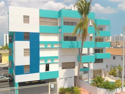 6941 Carlyle Ave #4C