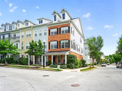 130 Linden Pl