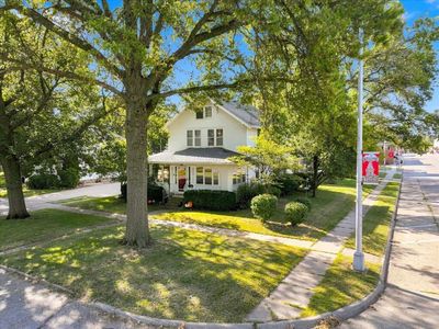 Property at 101 E Lincoln St, Clarinda, IA