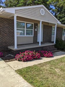507 James Loop