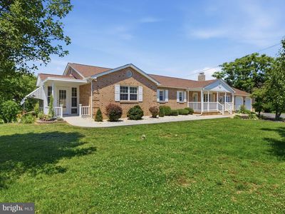 6524 Sharpsburg Pike