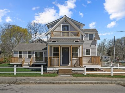 33 Vineyard Ave
