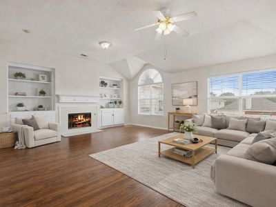 433 Spring Air Dr