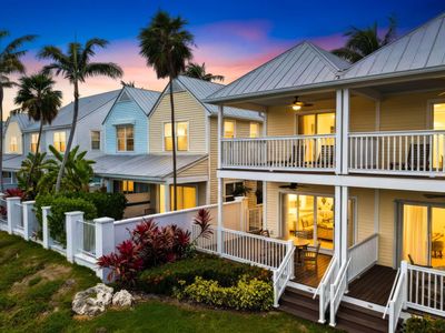 7041 Harbor Village Dr